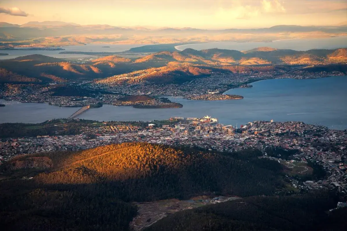 Property-Finance-Hobart-Property-Market-Steady-Fundamentals-and-Suburban-Dynamics-in-2026-2