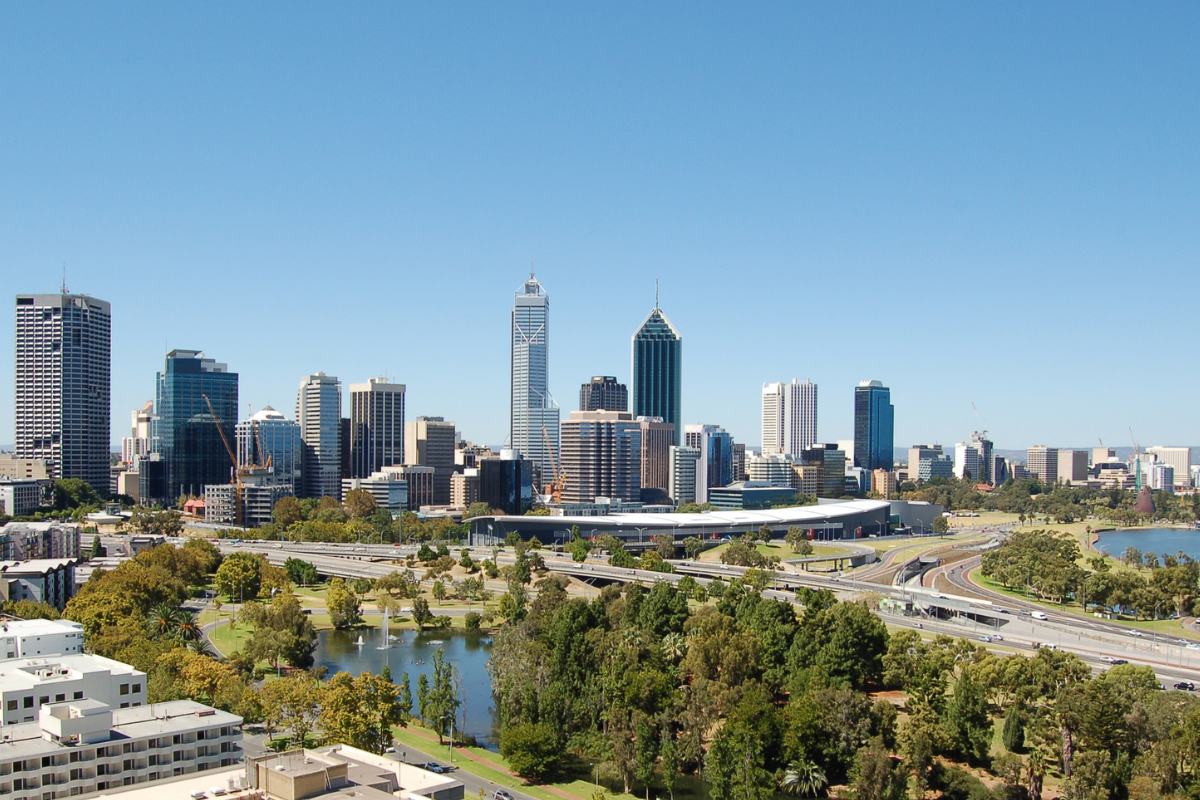 Rising Property Listings Change the Market for Buyers and Investors - BODY